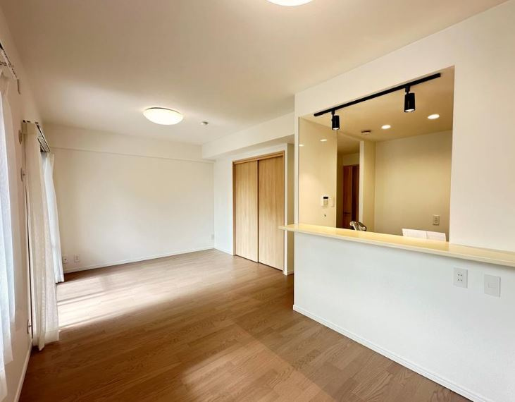 【中古マンション】モア・ステージ川越グランデュールの居間・リビング