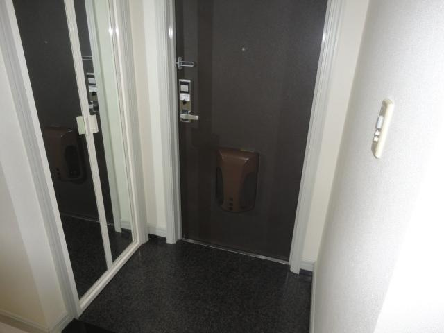 グランチェスタ悠壱番館の玄関|玄関