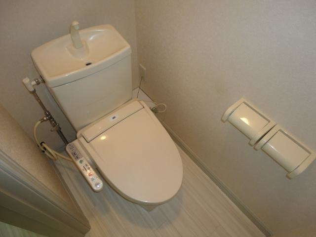 グランチェスタ悠壱番館のトイレ|シャワー付トイレ