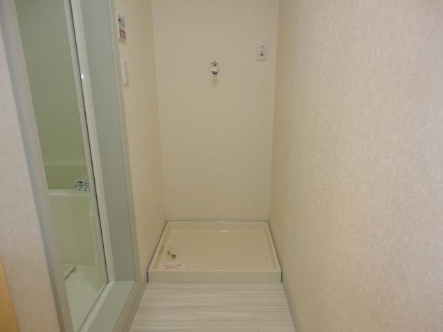 グランチェスタ悠壱番館のその他|洗濯機置場