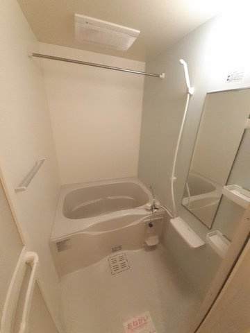 サニーリブＡ棟の浴室