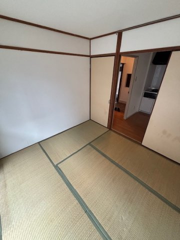 緑地公園第一ダイヤモンドマンションの寝室|落ち着いて過ごせるお部屋なので、寝室にいかがでしょうか