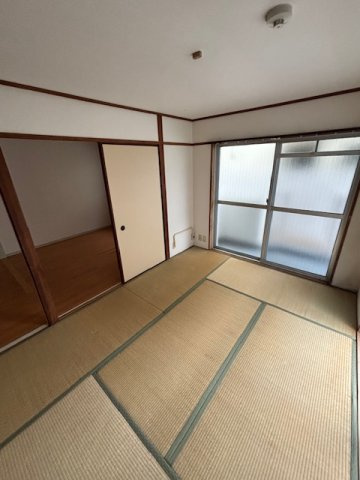 緑地公園第一ダイヤモンドマンションの和室|趣のある和室です