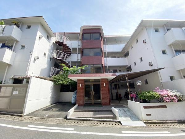 緑地公園第一ダイヤモンドマンションの外観|おしゃれな外観です