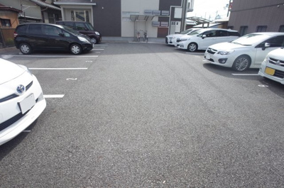 【駐車場】 | MISTRAL姫路南