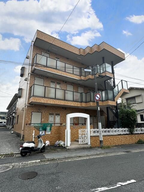渋谷マンションの外観