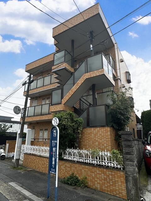 渋谷マンションの外観