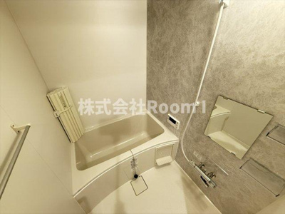 【浴室】 | OC RESIDENCE R HAMAGUCHI | 日々の疲れを癒すお風呂付です