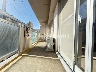 【バルコニー】 | OC RESIDENCE R HAMAGUCHI | バルコニーがあります