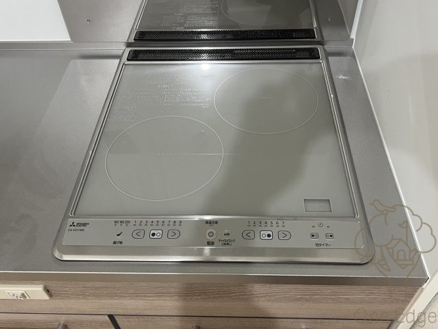 セレニテ東三国ミラクのキッチン