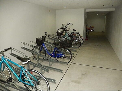 【駐車場】 | ラ・フォーレ松ヶ枝町Ⅲ | 駐車場があります