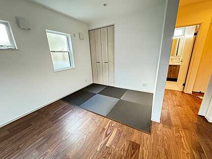 広島市安佐南区山本９丁目　新築一戸建ての居間・リビング