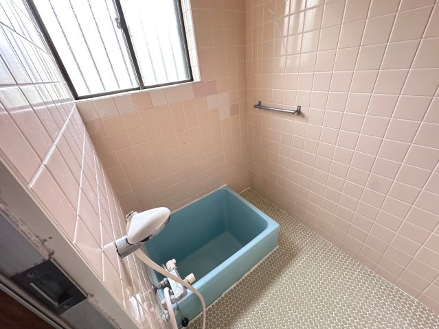 中古戸建　大垣市本今三丁目　昭和57年築の浴室