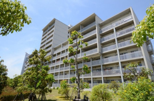 マリナージュ芦屋の外観