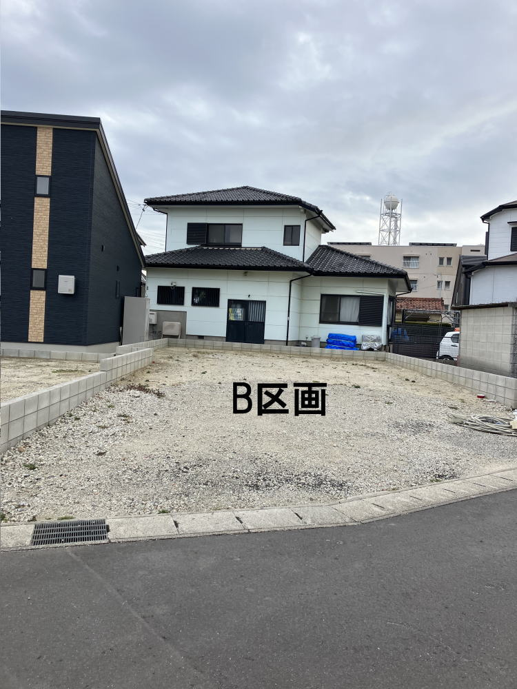 碧南市中後町４丁目の外観