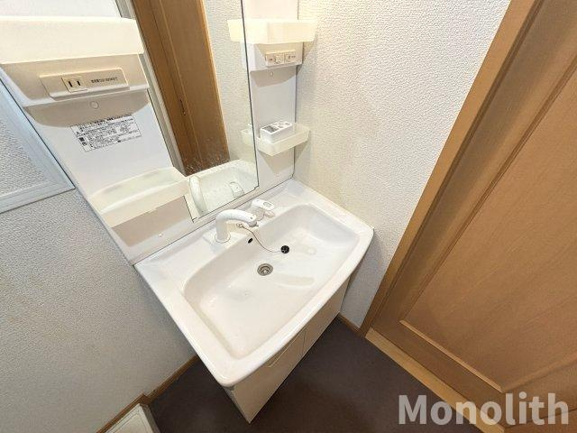 イジュデタッチの洗面所