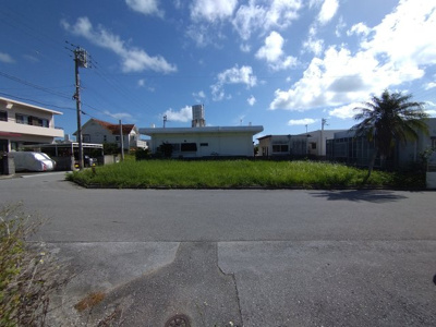 【前面道路含む現地写真】 | 南城市つきしろ　土地