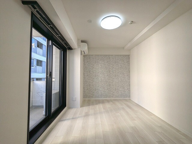 リバーレ上野稲荷町(ウエノイナリチョウ)の設備|7.5帖洋室