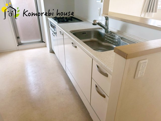 プラウド宮原ガーデニアのキッチン|お料理しやすいキッチンです