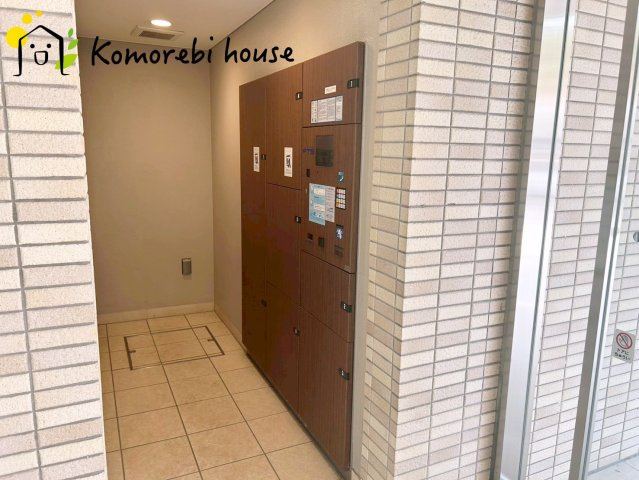 プラウド宮原ガーデニアの設備|宅配ボックスです