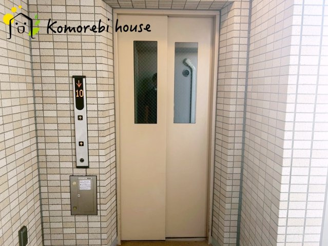 プラウド宮原ガーデニアのその他共用部分|エレベーターです