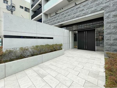 【エントランス】 | S-RESIDENCE新大阪Ridente | 落ち着いたエントランスです
