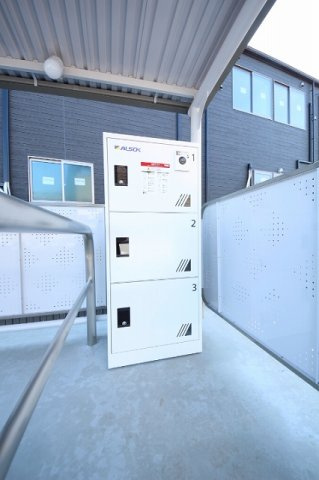 ノーブルヴィラのその他共用部分|宅配ボックスです