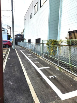 【外観】 | ライフワン池田駐車場（バイク）