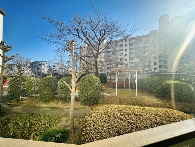 千里南町第一次住宅A-3棟の展望