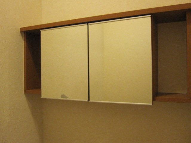 ベルグラースのトイレ|トイレ戸棚