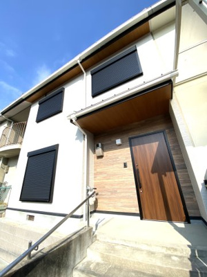 【外観】 | 岩倉中在地町　中古テラス　【2024年11月全面改装★】