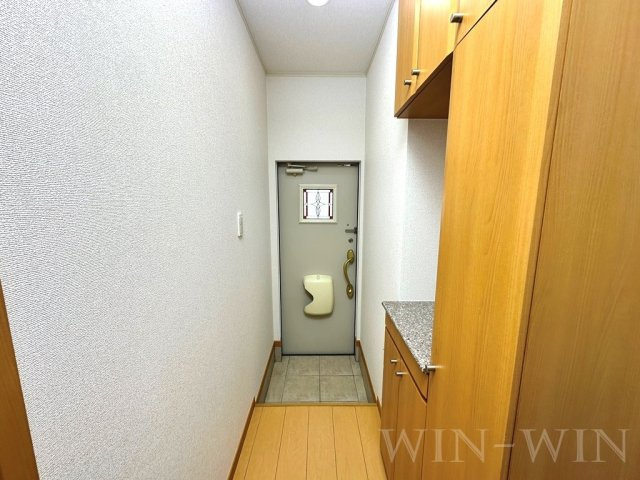 ポート ミルトの玄関
