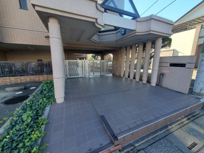 【エントランス】 | グラン・ドムール春日部