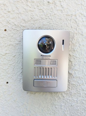 【セキュリティ】 | 新緑と光のカサ・フェリーチェ | インターフォン