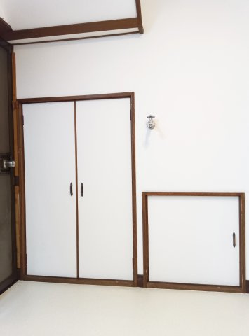 【設備】 | 新緑と光のカサ・フェリーチェ | 洗濯機置場