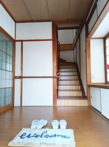 【玄関】 | 新緑と光のカサ・フェリーチェ