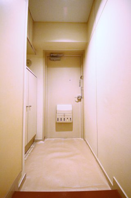 【玄関】 | ロイヤルコーポ渡辺 | 同タイプ参考写真