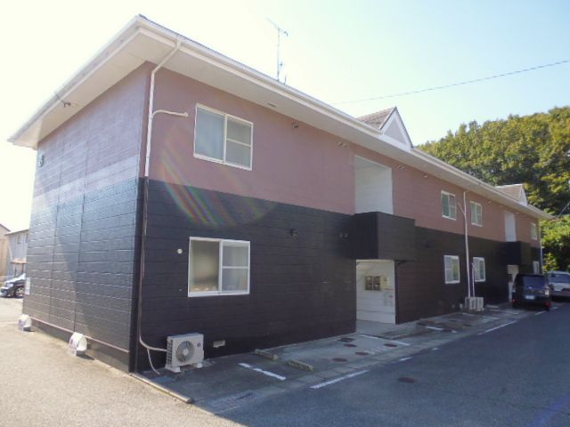 倉敷市児島稗田町のアパートの外観