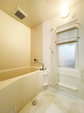 アクシス南島田　Ｄ棟の浴室