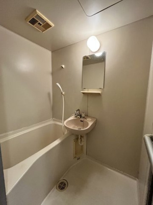 【浴室】 | 岡崎市中町2丁目一棟アパート