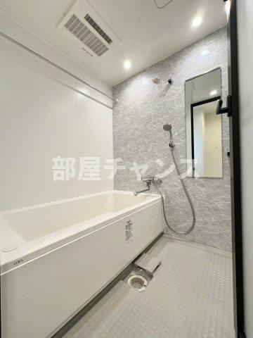 ISM平安通（ビーロット平安通レジデンス）の浴室