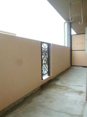 【バルコニー】 | ソレイユA