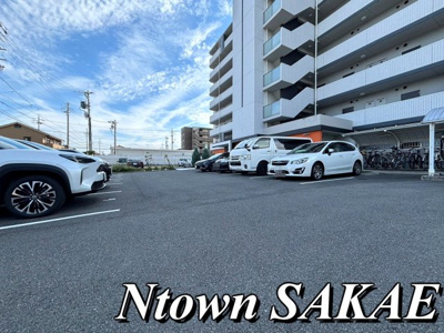 【駐車場】 | ドゥナーレ辻町 | 駐車スペースもあります