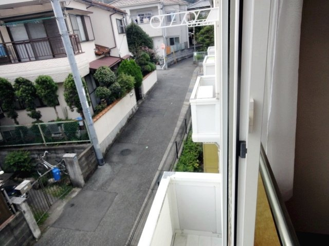 レオパレスプレリュードのバルコニー