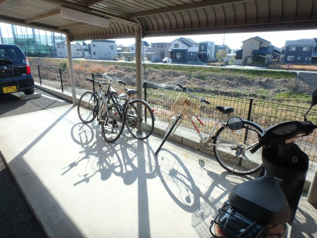 グラン・リーオの駐車場