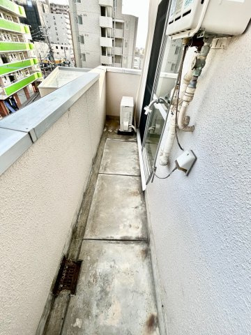 タカラマンションのバルコニー|洗濯機置場