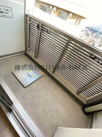 クリスタルグランツ大阪センターSTのバルコニー