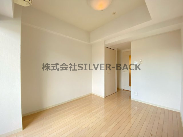 クリスタルグランツ大阪センターSTの居間・リビング