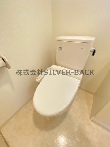 クリスタルグランツ大阪センターSTのトイレ