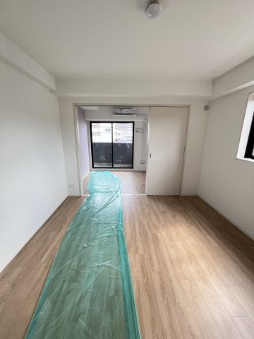 大阪市都島区大東町１丁目の賃貸マンションの居間・リビング